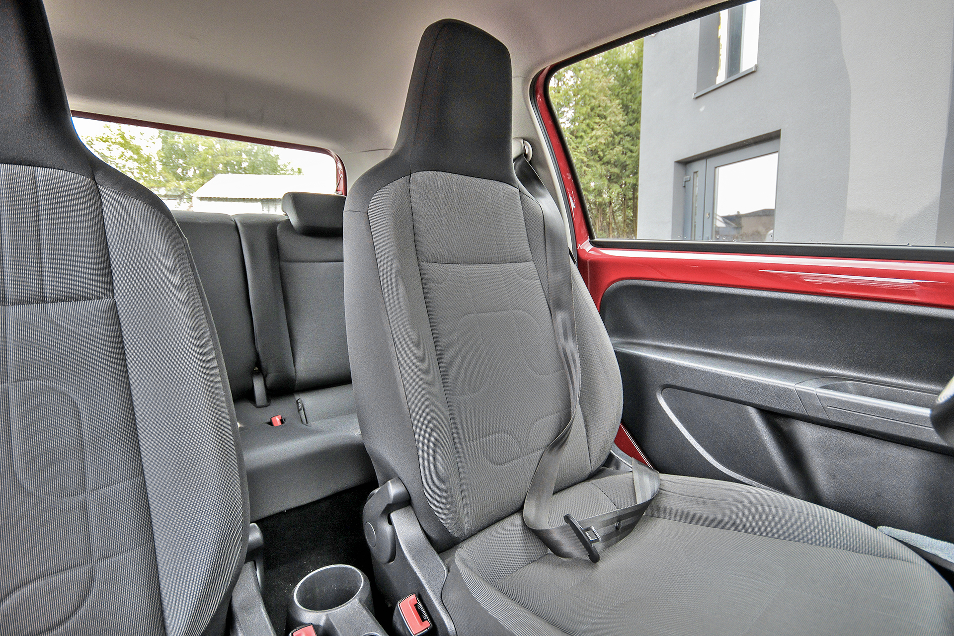 test szczotki do czyszczenia pasow_odkurzenie