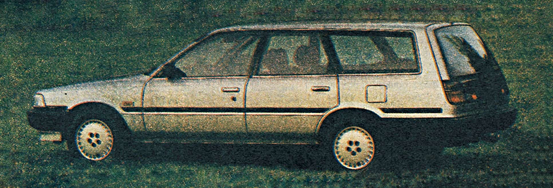 Toyota Camry V20 kombi 1987 bok