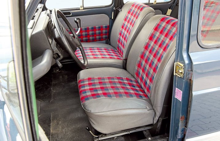 Renault 4 GTL – wnętrze, fotele