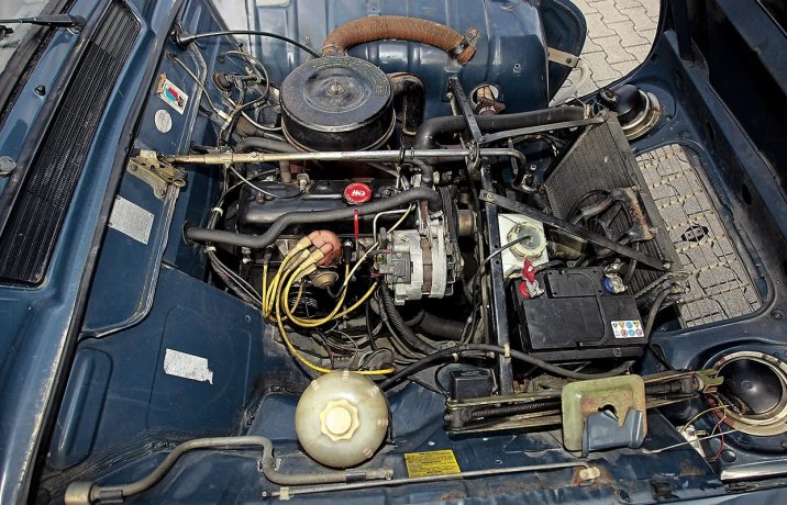 Renault 4 GTL – silnik