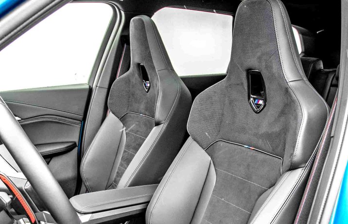BMW X1 M35i xDrive – wnętrze, fotele