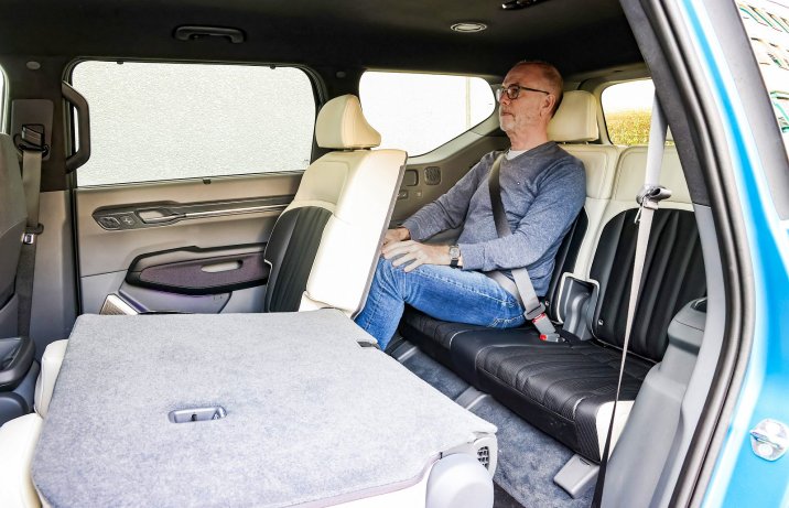 Kia EV9 AWD Earth (2024) – test – trzeci rząd siedzeń