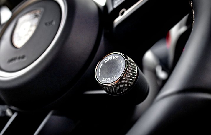 Nowe Porsche Macan Turbo – wybór trybów jazdy