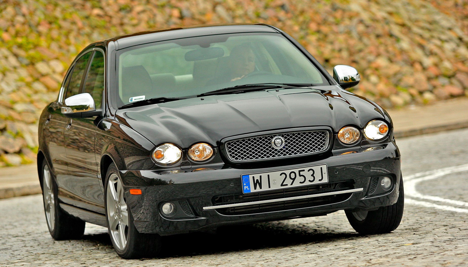 straty koncernow_jaguar xtype