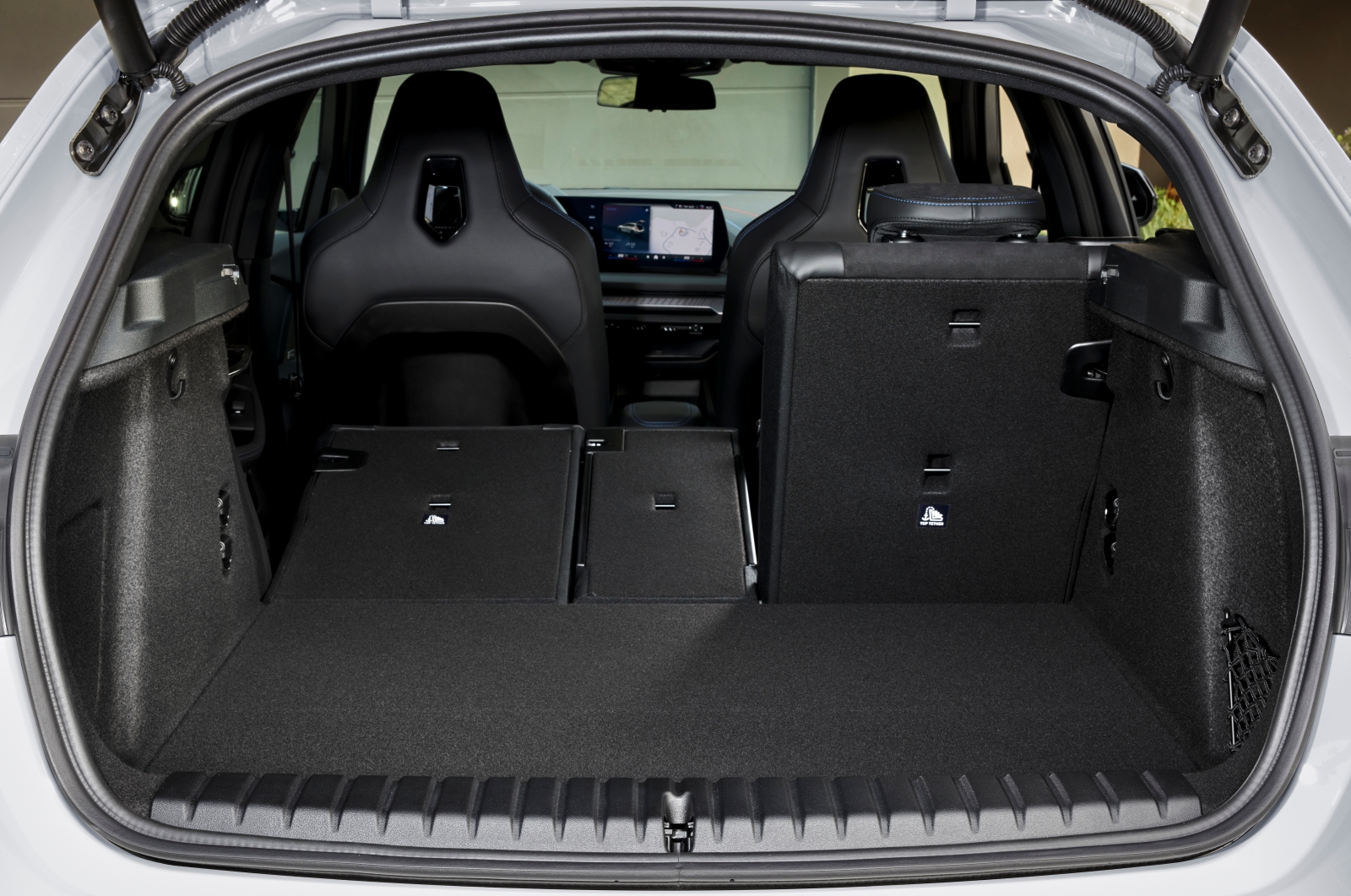 bmw-serii-1-bagaznik