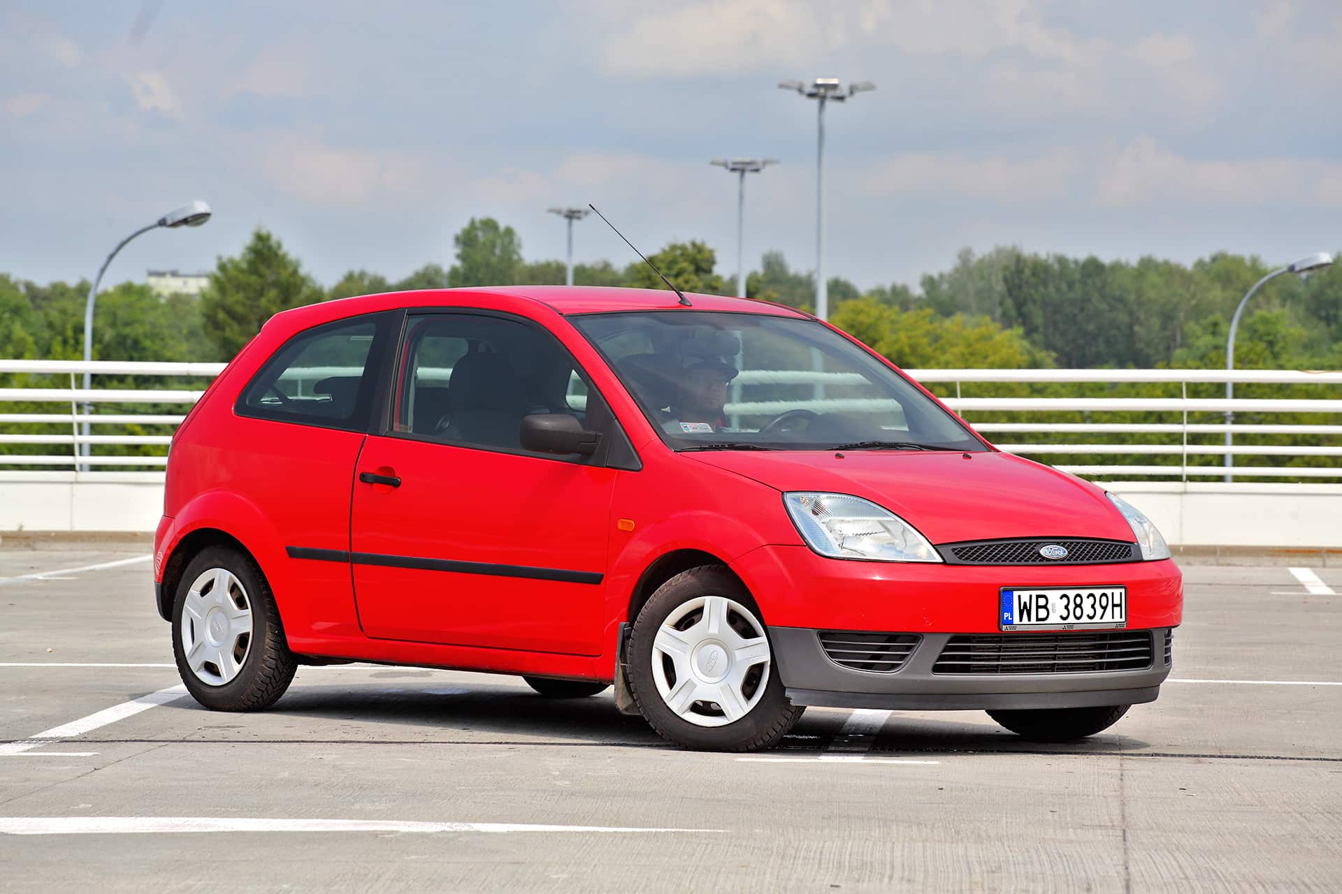 Ford Fiesta przód i bok