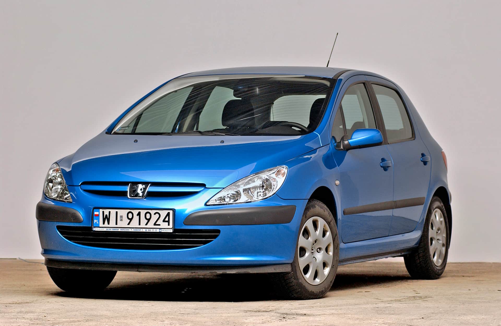 Peugeot 307 przód i bok