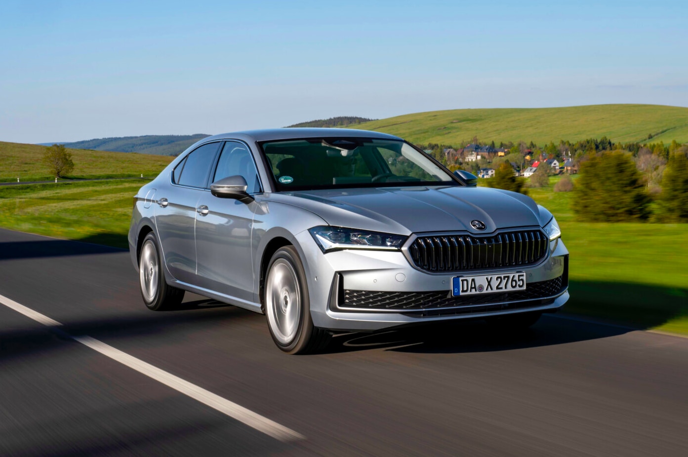 76_skoda superb liftback przod