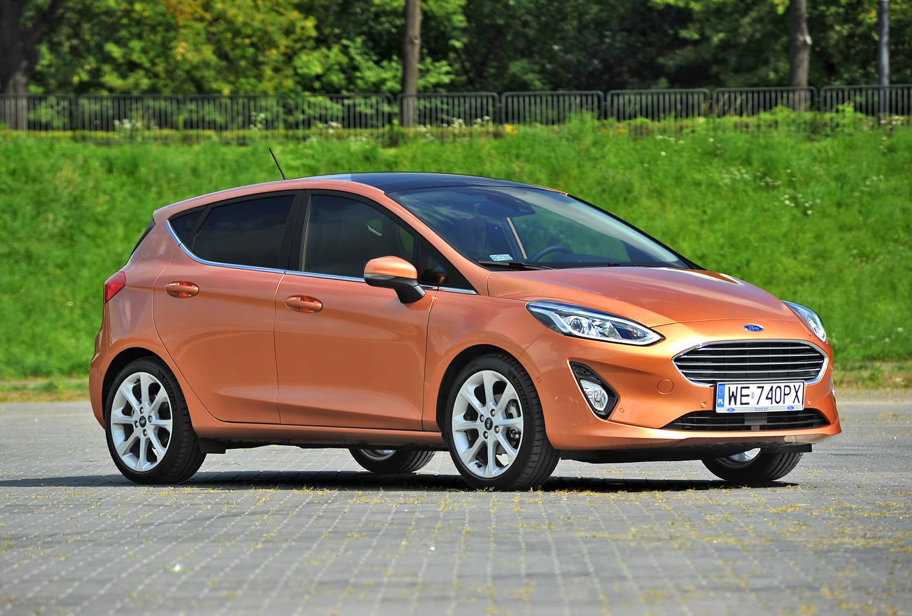 Ford Fiesta przód
