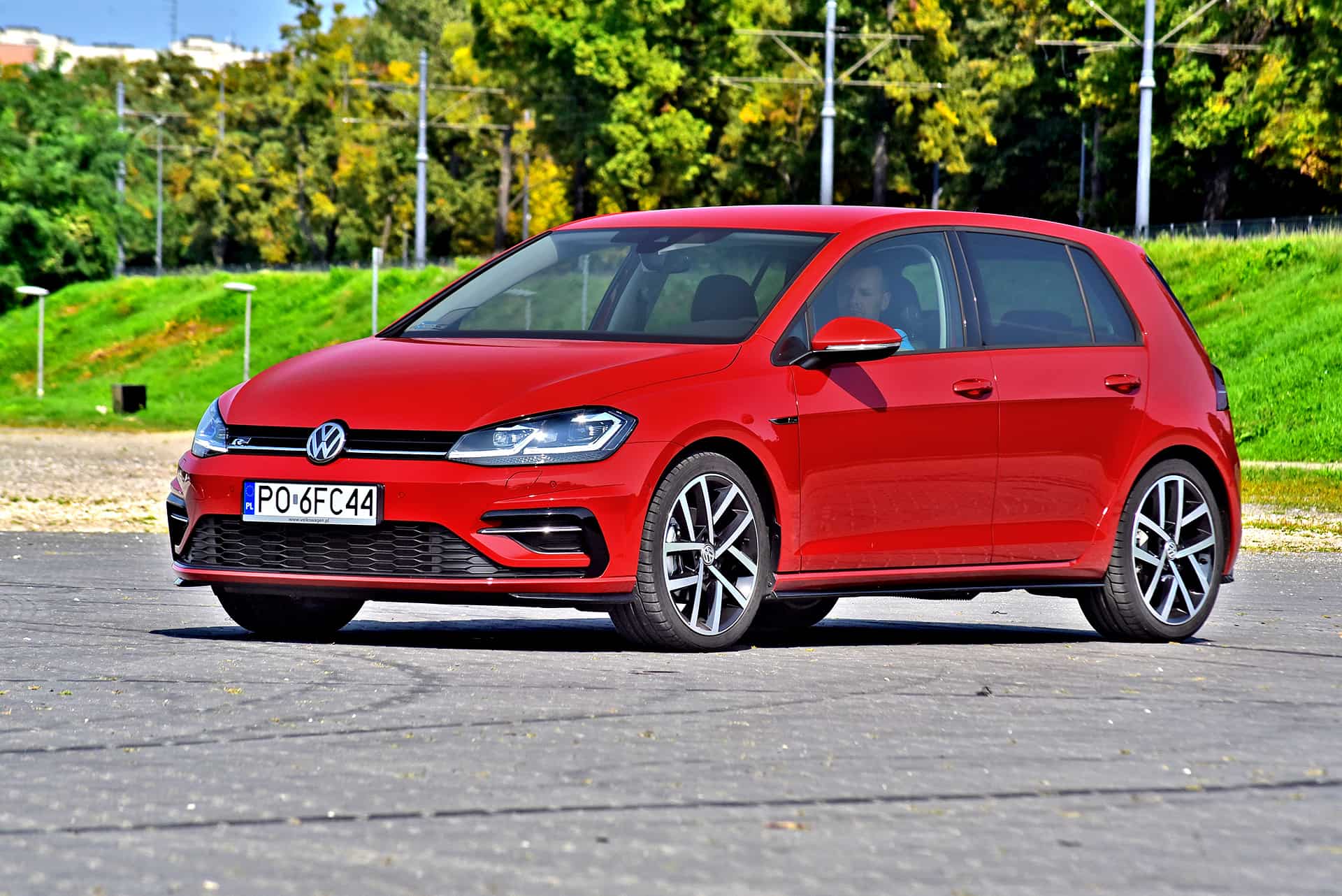 Volkswagen Golf przód