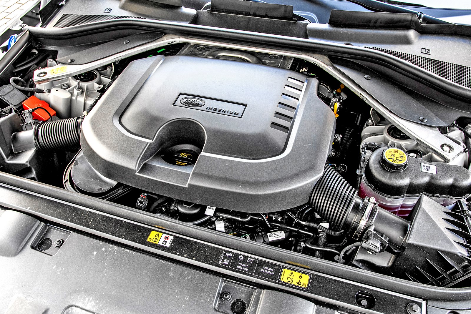 Range Rover Sport D300 test 2024 silnik