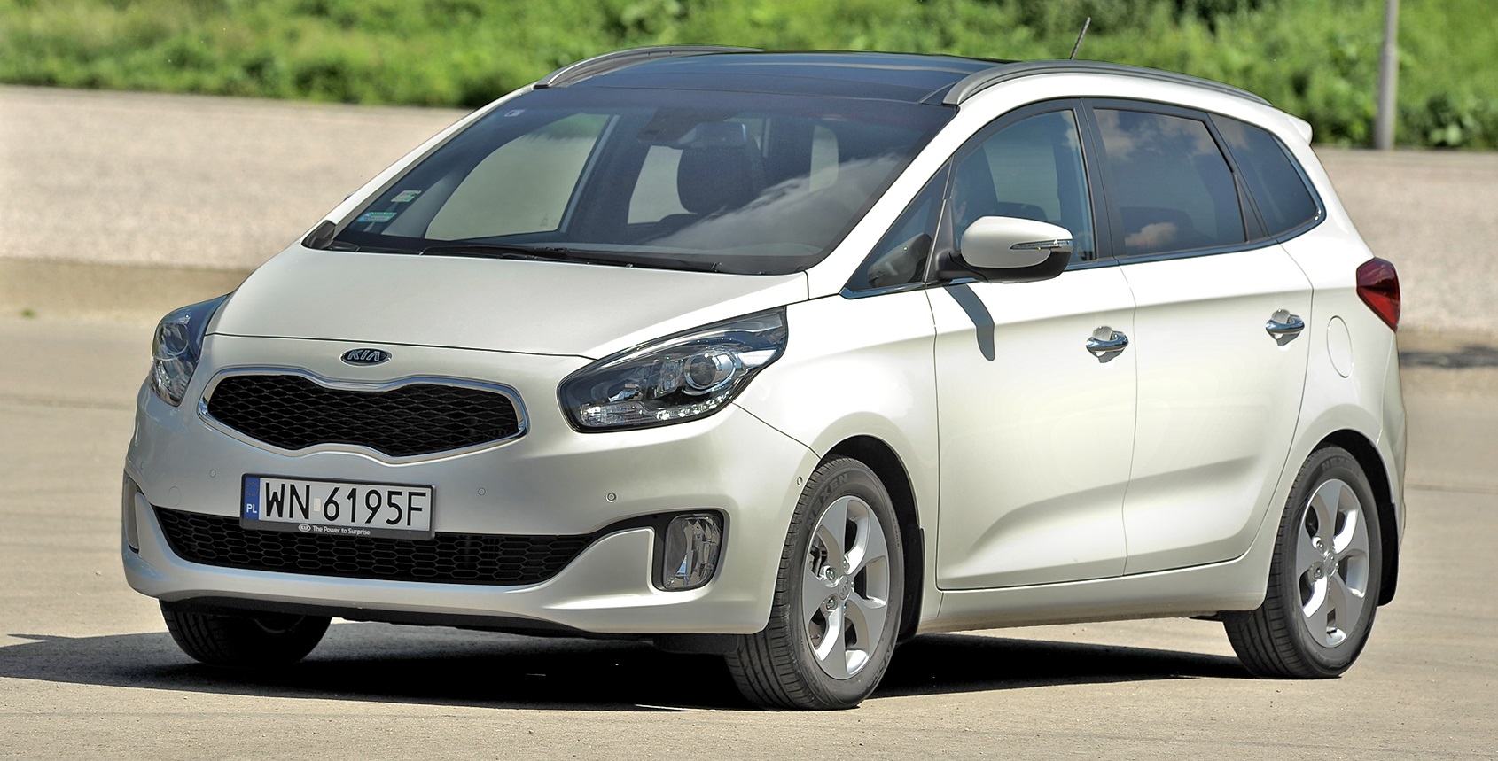 auta uzywane dla seniora_kia carens