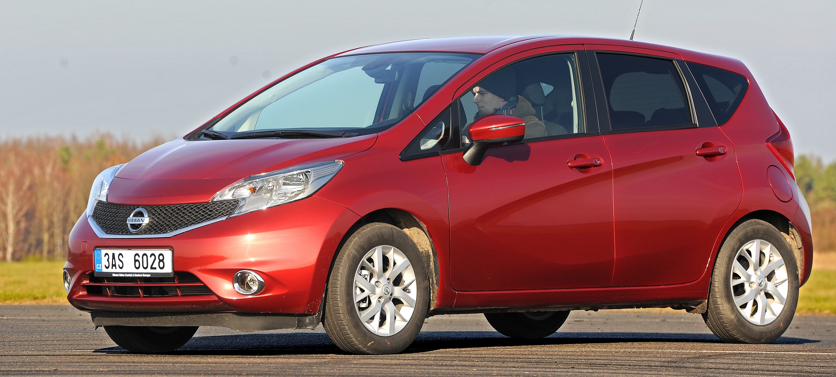 auta uzywane dla seniora_nissan note