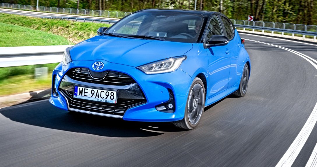 Toyota Yaris 1.5 Hybrid DF e-CVT 130 (2024) – test, przód