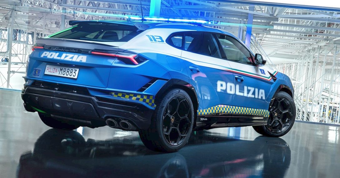 Policyjne Lamborghini Urus
