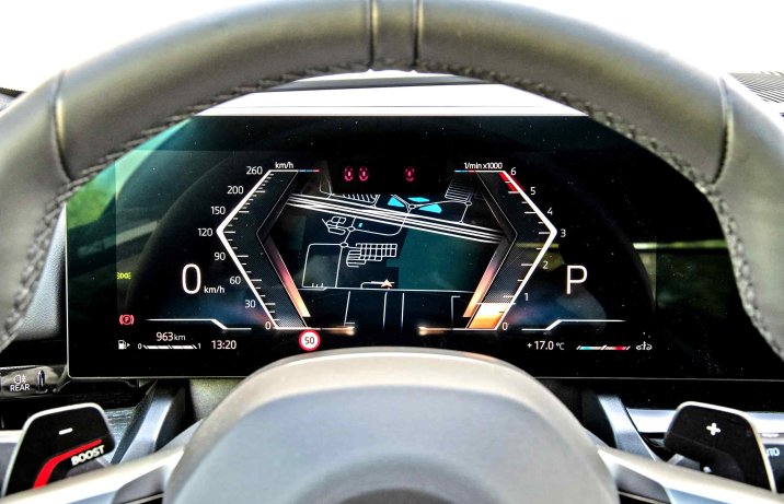 BMW 520d xDrive G60 – deska rozdzielcza, zestaw wskaźników