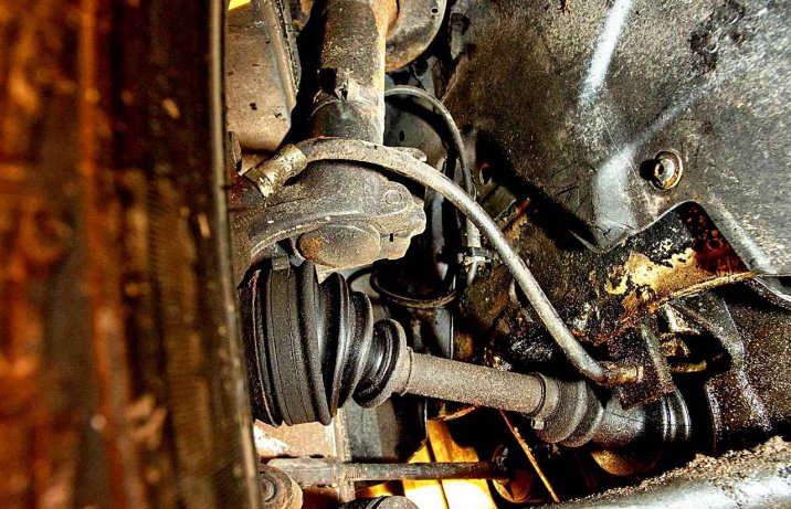 Używany Ford Sierra RS Cosworth – zawieszenie