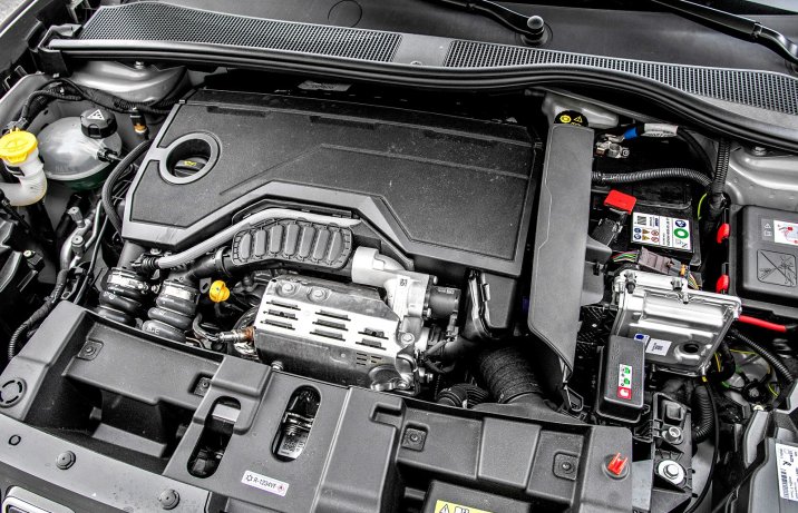 Jeep Avenger e-Hybrid DCT6 – silnik