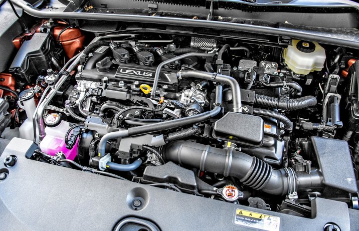 Lexus LBX FWD – napęd hybrydowy