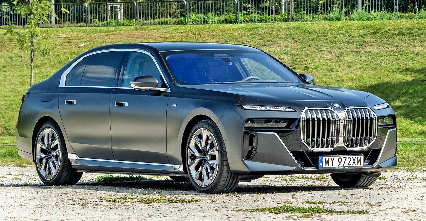 czy auta starzeja sie wolniej_dziwny wyglad bmw