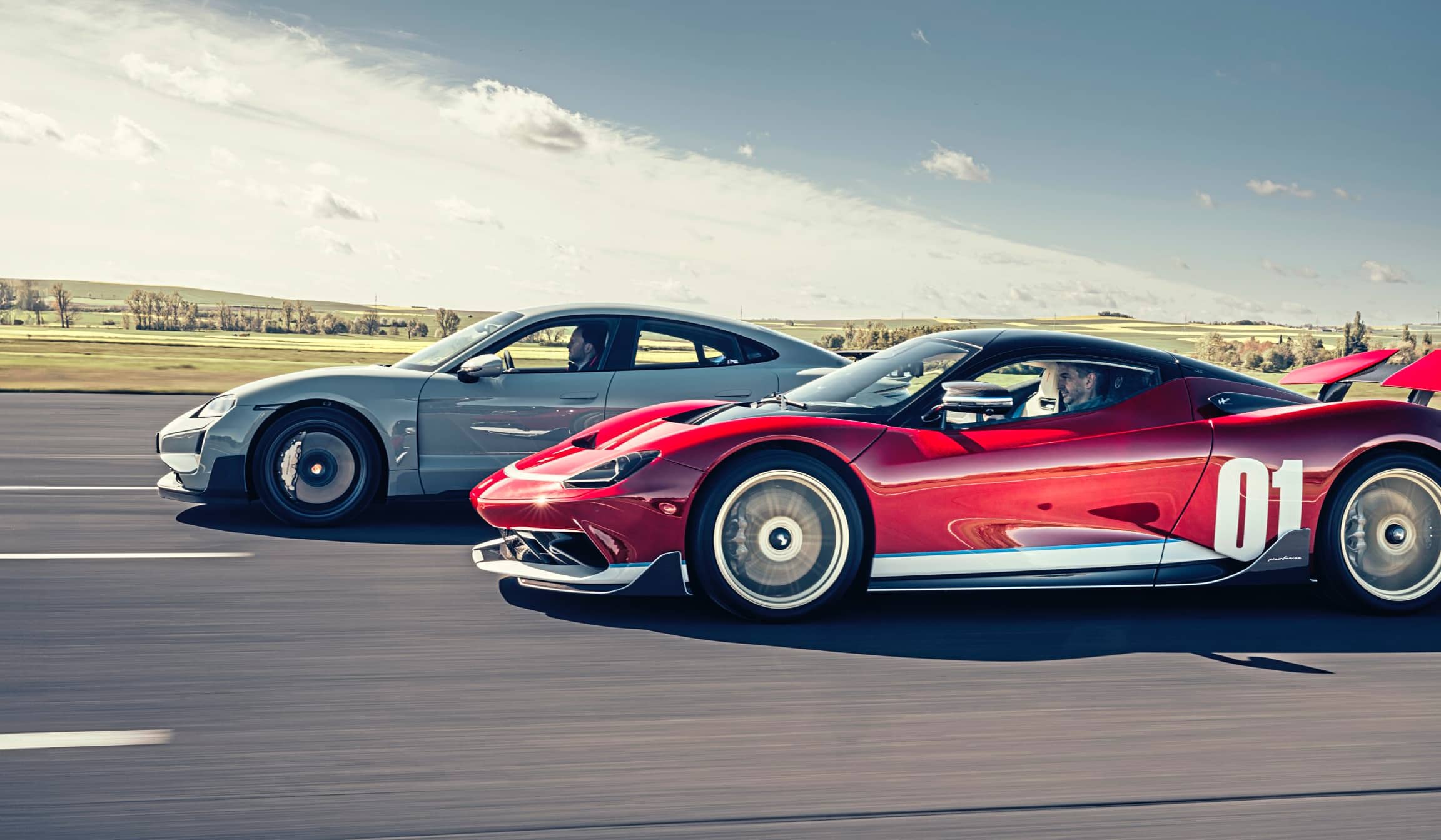 Porsche Taycan Turbo GT Weissach Pininfarina Battista Nino Farina boki