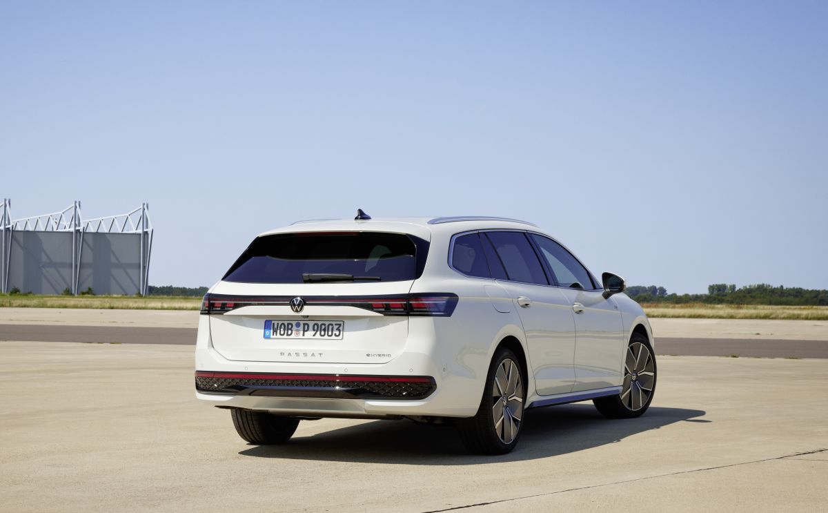 volkswagen passat tyl