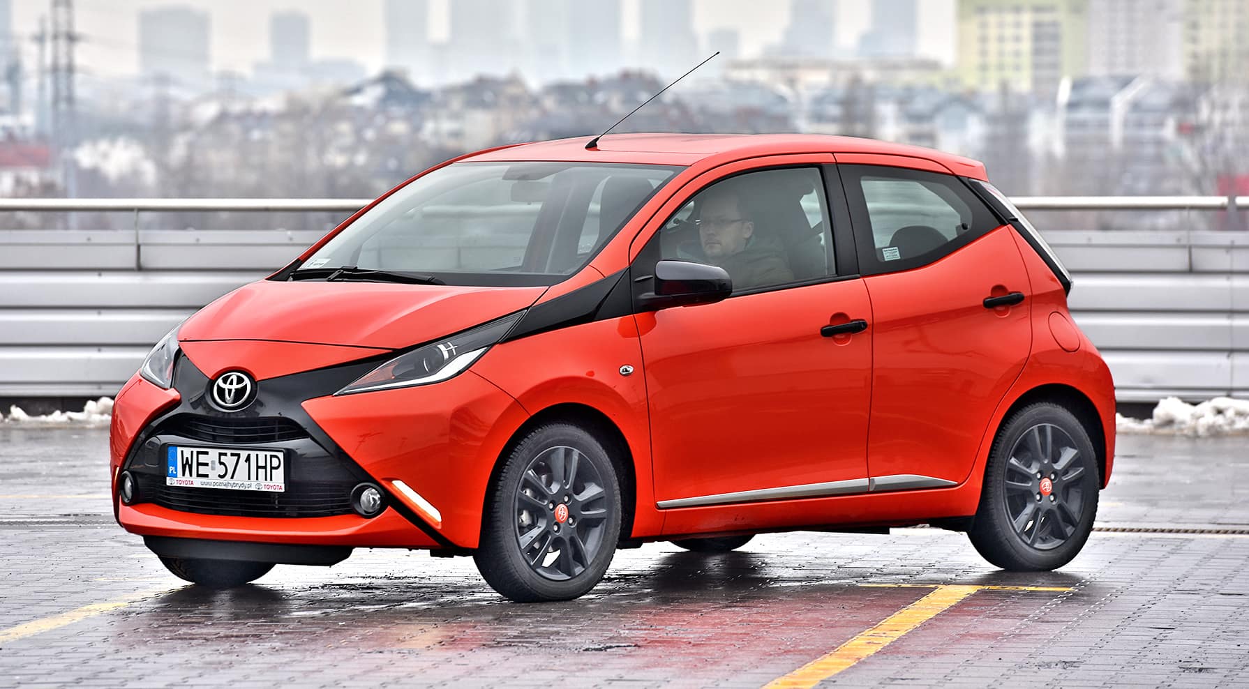 toyota aygo przód