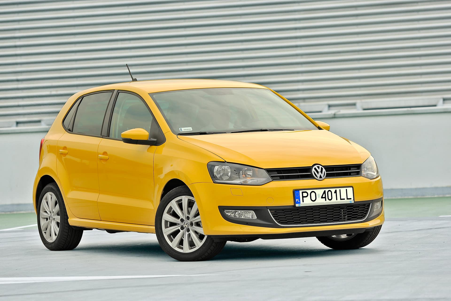 volkswagen polo przód