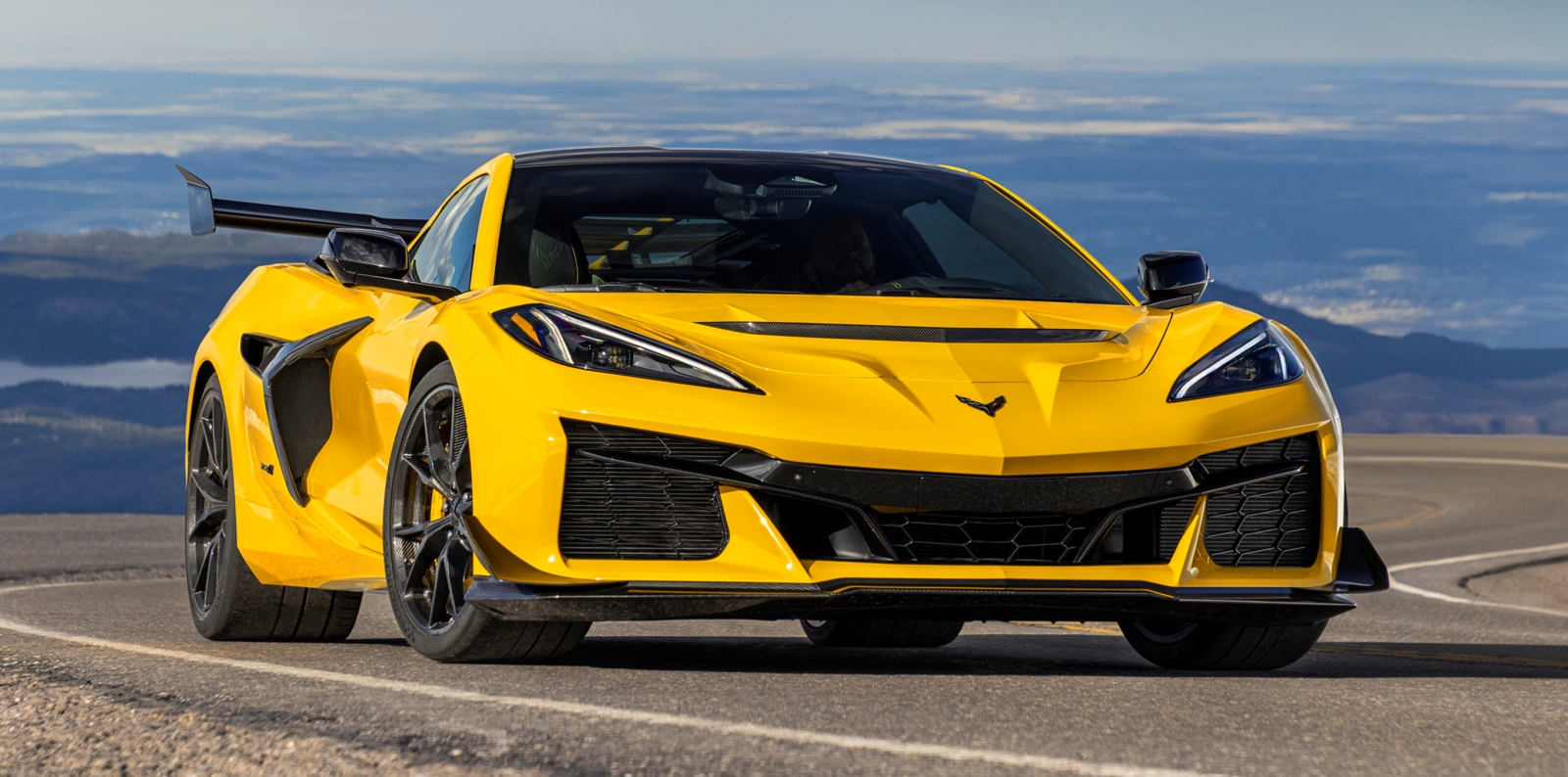 chevrolet -corvette-zr1-przod-1