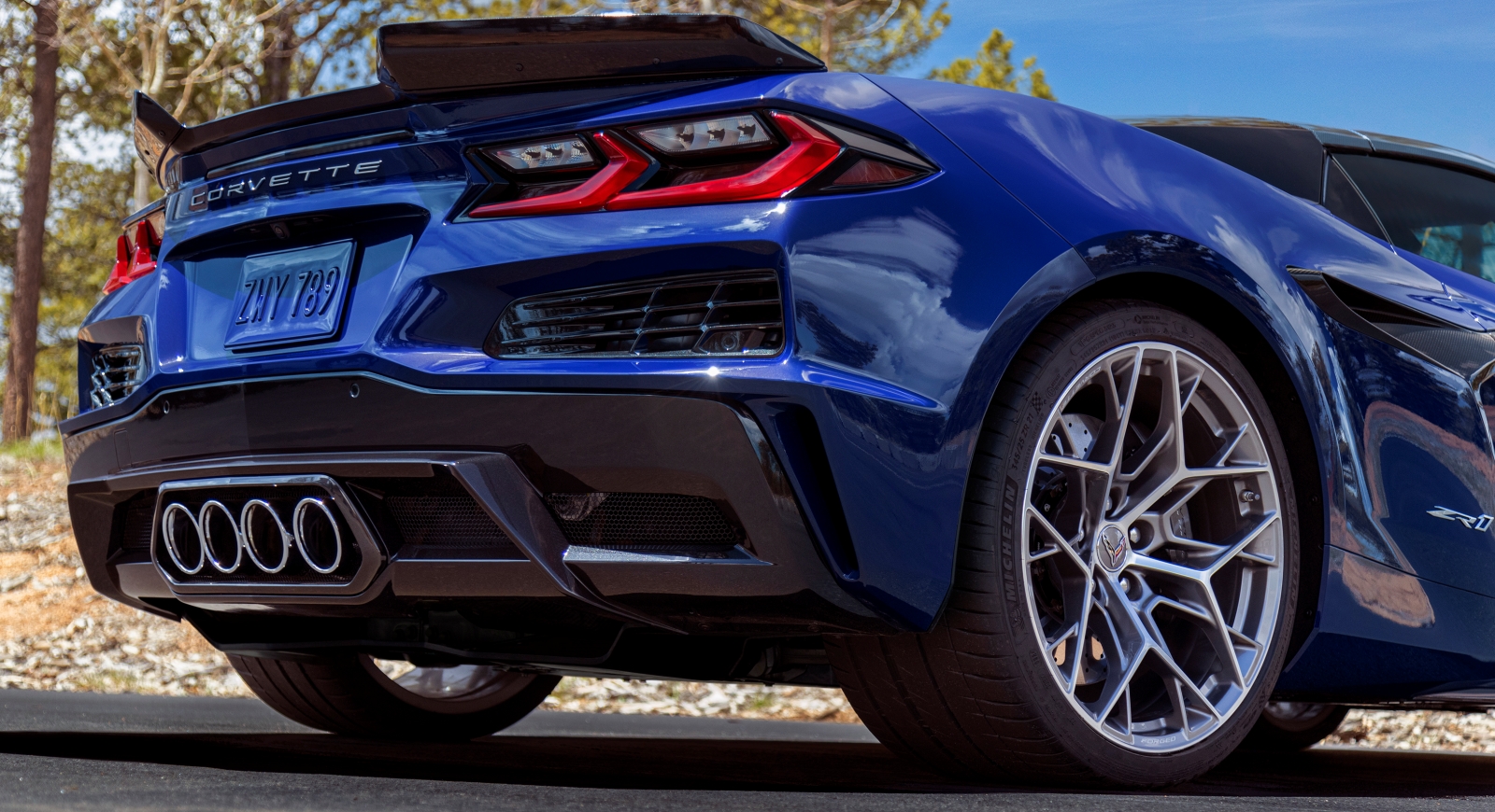 chevrolet -corvette-zr1-tyl