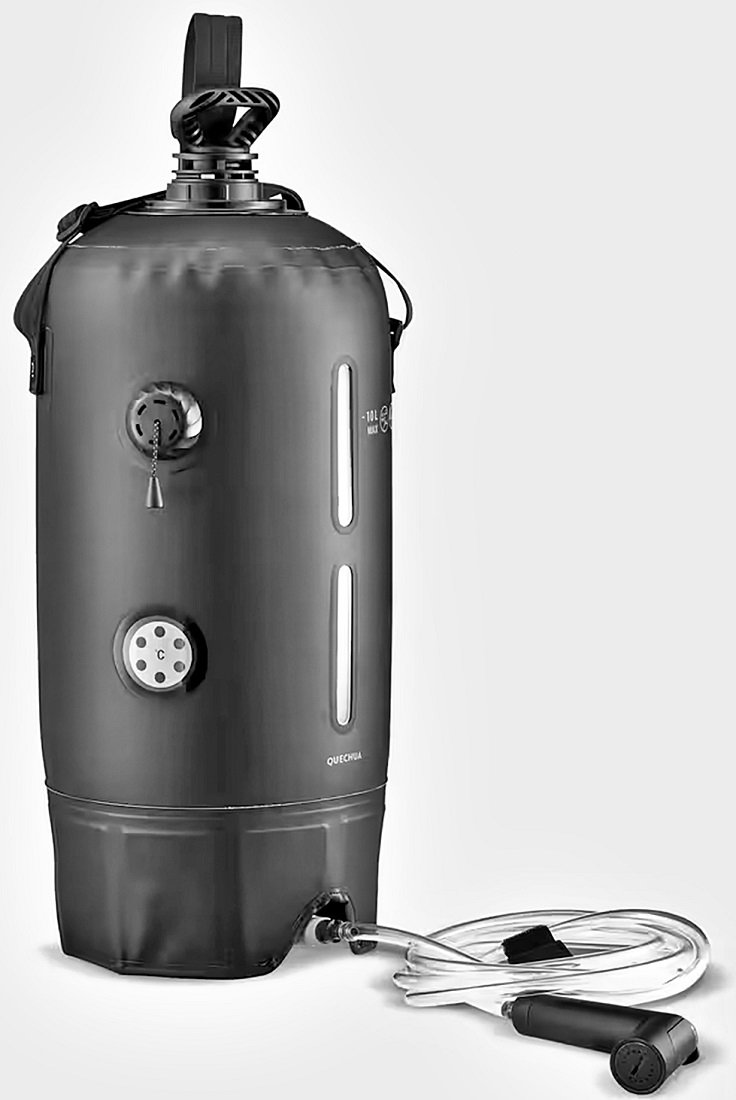 prysznic-kempingowy-solarny-z-woda-pod-cisnieniem-quechua-10-l