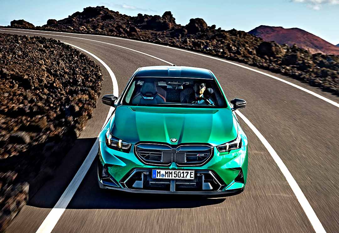 BMW M5 2024 przód
