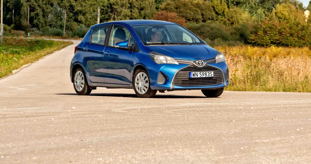 Używana toyota Toyota Yaris III 1.33 – przód