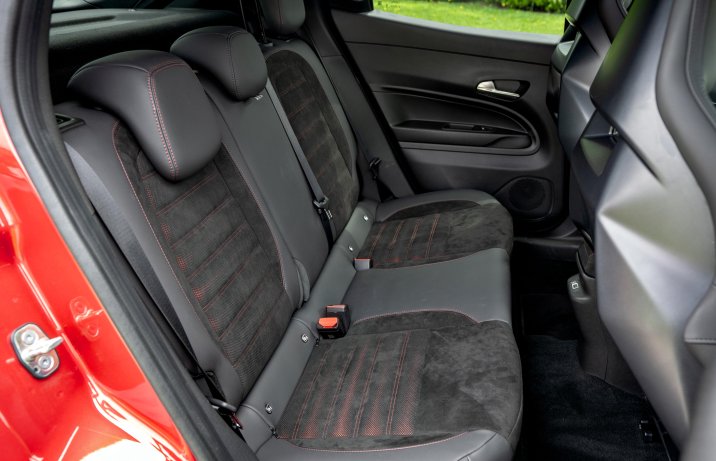 Alfa Romeo Junior Veloce – kanapa