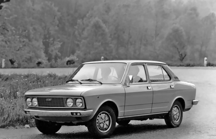 Fiat 132 pierwsza seria – przód i bok