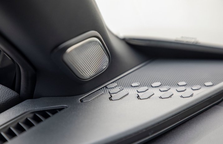 Toyota C-HR - głośnik