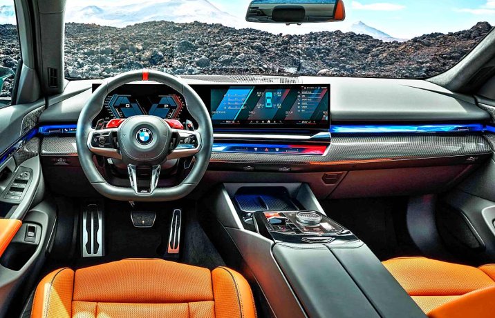 Nowe BMW M5 2024 – wnętrze, deska rozdzielcza