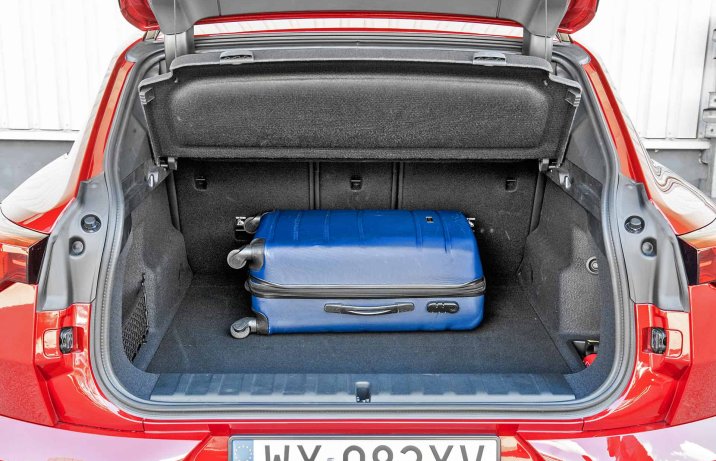 BMW X2 sDrive20i – bagażnik