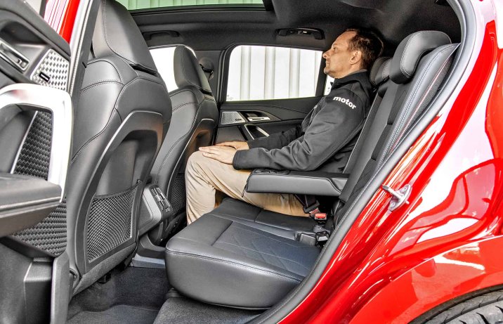 BMW X2 sDrive20i – kanapa z pasażerem