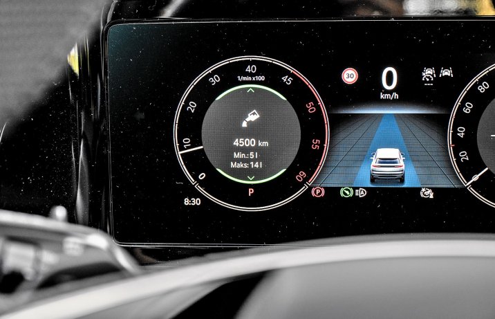 Skoda Kodiaq 2.0 TDI 193 KM DSG 4x4 Selection (2024) - test - zbiornik AdBlue