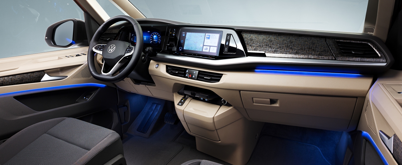 Volkswagen-Multivan-deska-rozdzielcza