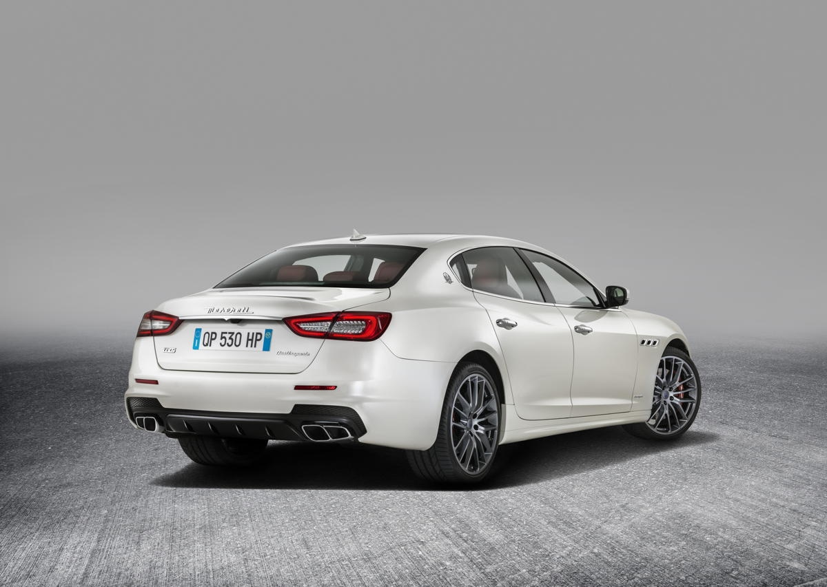 Maserati Quattroporte GTS GranSport tył