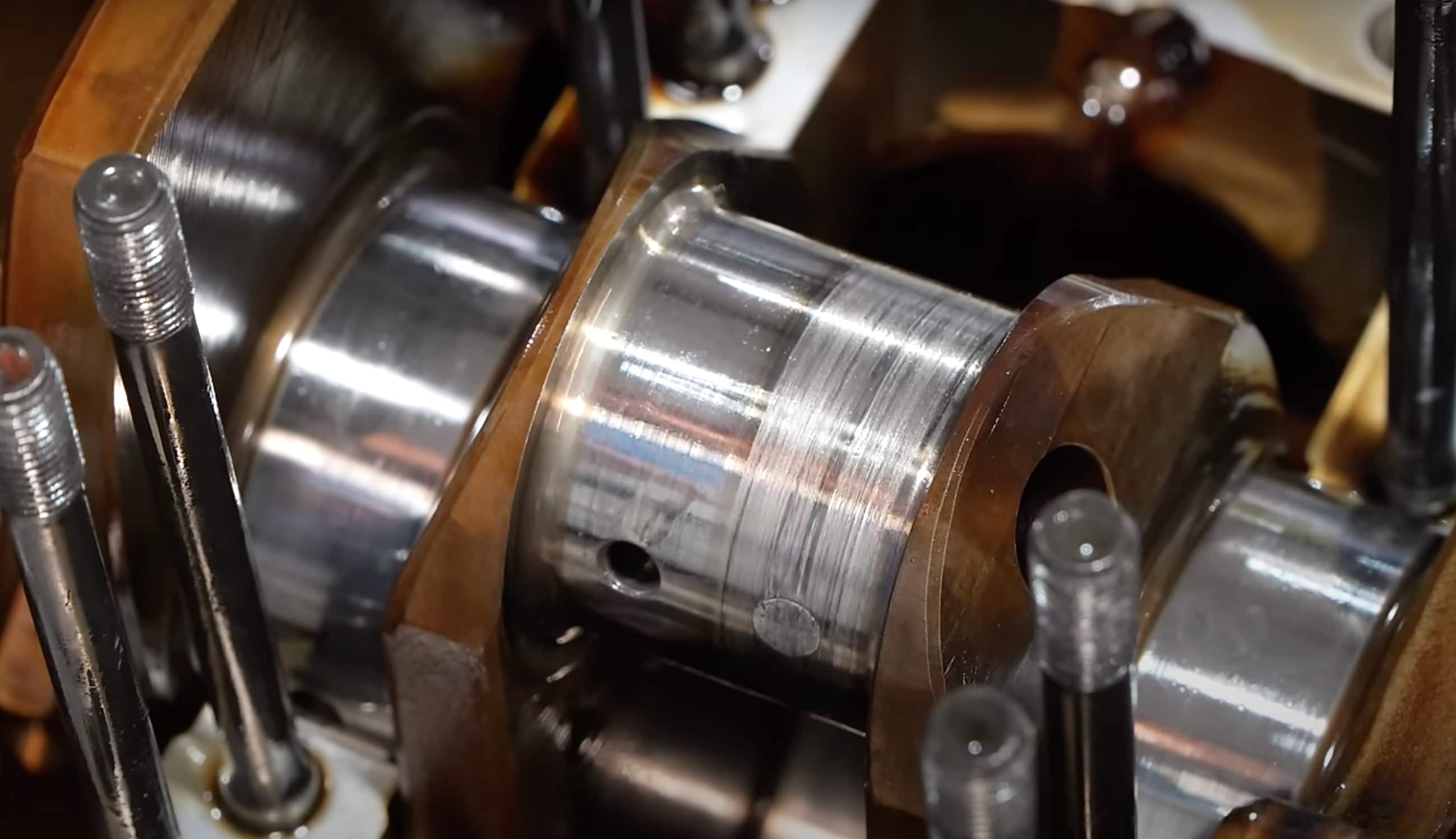 Maserati Quattroporte GTS GranSport silnik