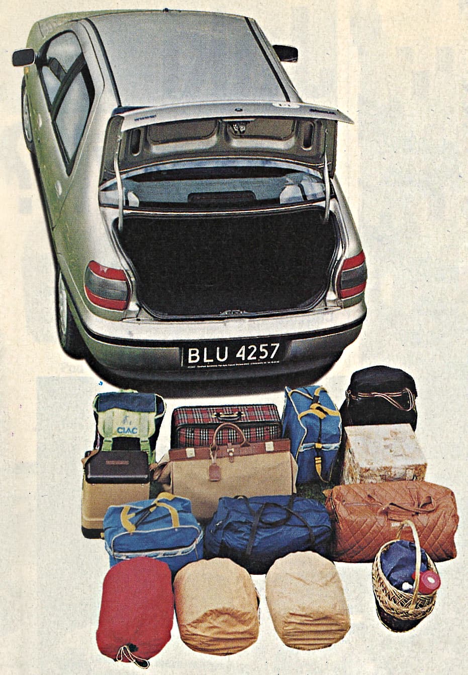 Fiat Siena HL 1.6 1997 z otwartym bagażnikiem-2