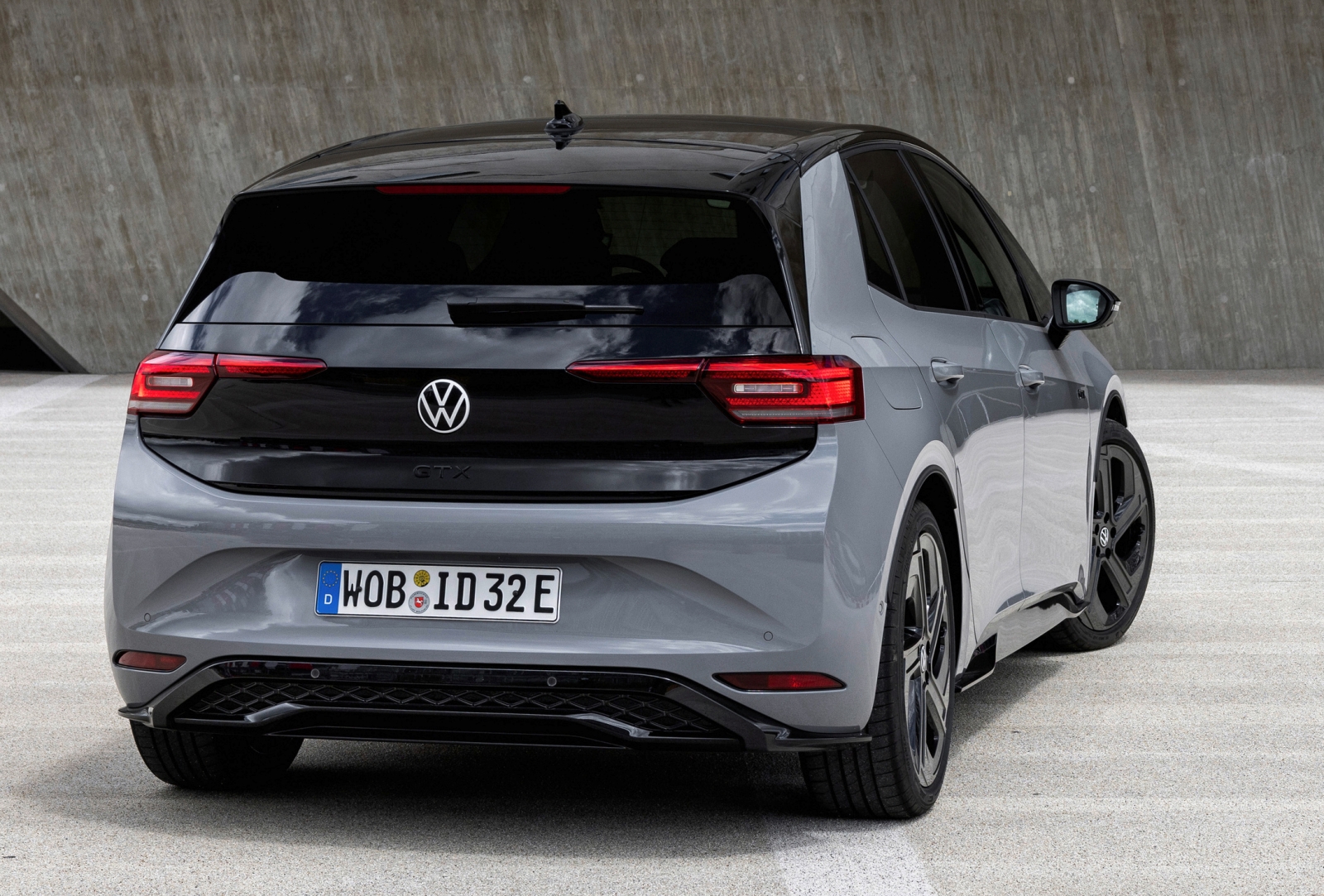 volkswagen-id.3-gtx-performance-tyl-1