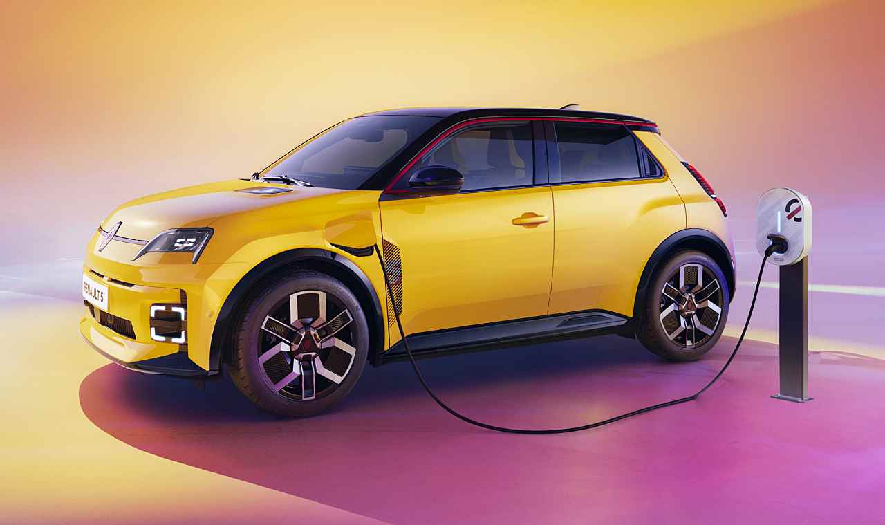 Renault-5-E-Tech electric-bok-ladowanie