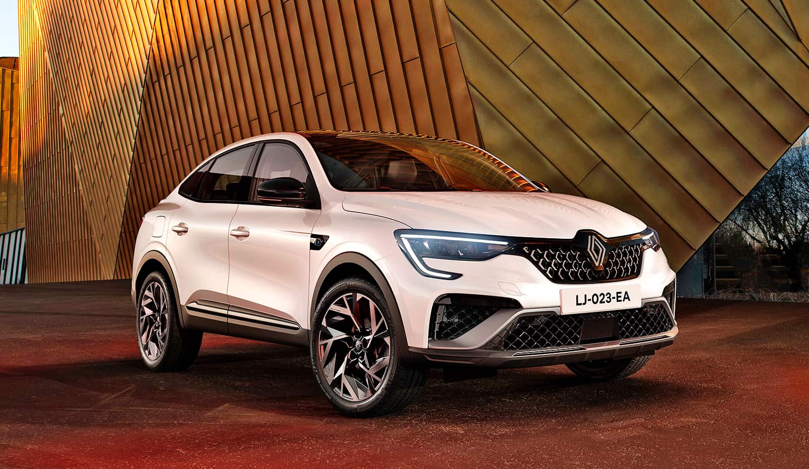 Renault-Arkana-przod