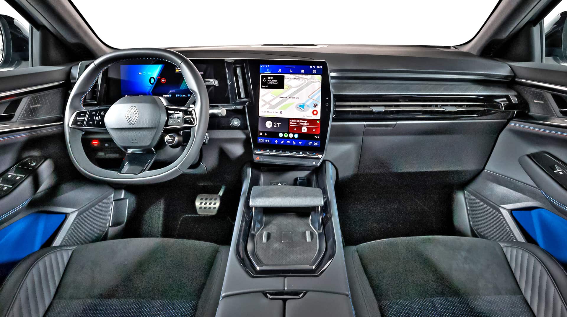 Renault-Rafale-deska-rozdzielcza