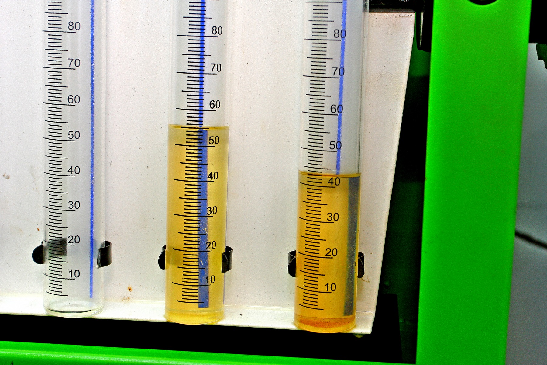 paliwo w oleju silnikowym_sprawdzanie wtryskiwaczy