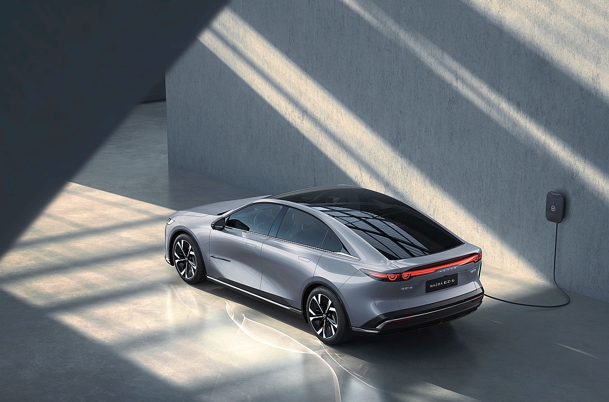 Mazda EZ-6 (5)
